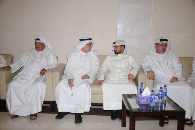 لاري في حوار مع بعض الحضورمحمد خلوصي
