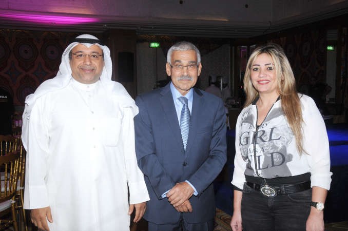 د عدنان شهاب الدين ود عمر البنايوالزميلة دانيا شومان 