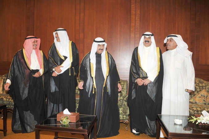 نائب رئيس التحرير الزميل عدنان الراشد مهنئا﻿