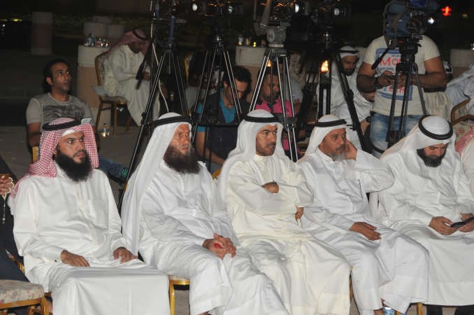 الحضور يتابعون ندوة التضامن مع غزة محمد هاشم