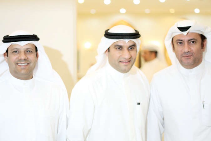 فيصل الكندري واحد المهنئين مع عبدالله الكندري