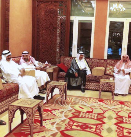 فهد الامير مع عدد من مواطني الجهراء﻿