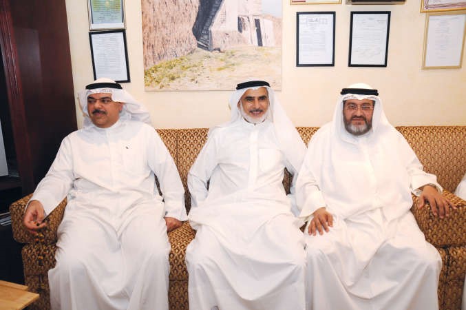 يوسف حجي العبدالله ومشعل شميس العبدالله ويوسف باقر العبدالله﻿