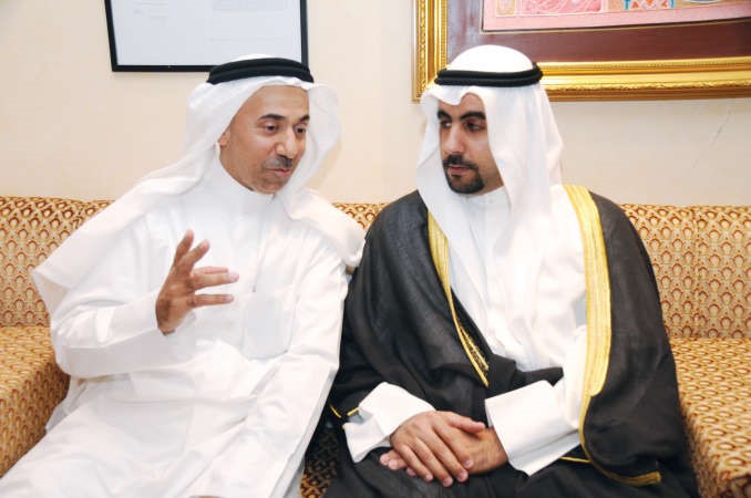 الشيخ صباح محمد الصباح وابراهيم حجي العبدالله﻿
