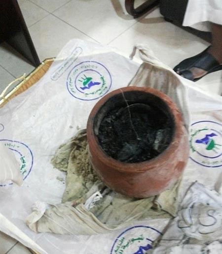 بالصور.. إبطال "جرّة" سحر عُثر عليها في قاع البحر في السعودية