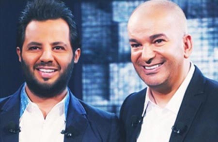 بالفيديو والصور.. طوني خليفة يحلق شعره عـ "الزيرو" ويثير التساؤلات في برنامج "نيشان"