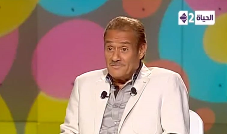 بالفيديو.. فاروق الفيشاوي يكشف عن بداية إدمانه وتفاصيل زواجه وطلاقه من سمية الألفي