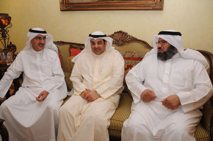 يعقوب الصانع ومعبدالعزيز الابراهيم خلال الحفل
﻿