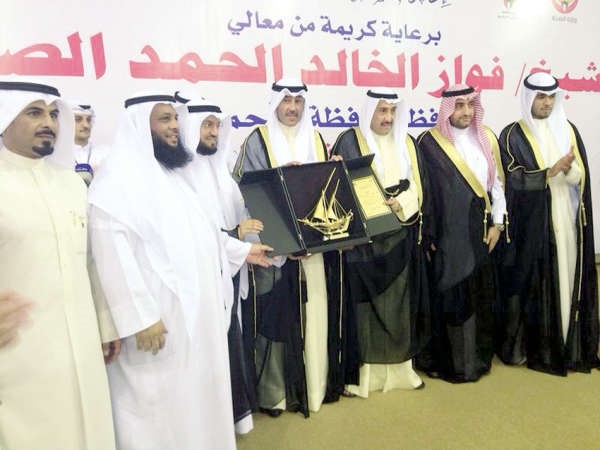 تكريم راعي الحفل الشيخ فواز الخالد﻿