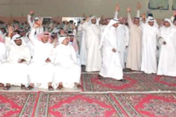 جانب من التصويت في اجتماع تعاونية النسيم﻿