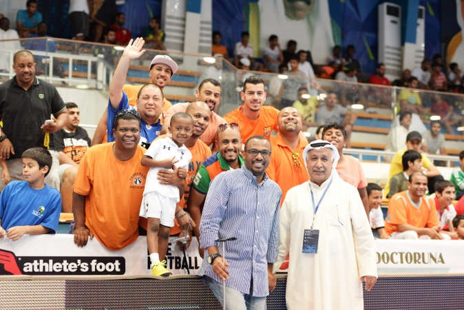 الفنان مشعل ليلي مع الجمهور﻿