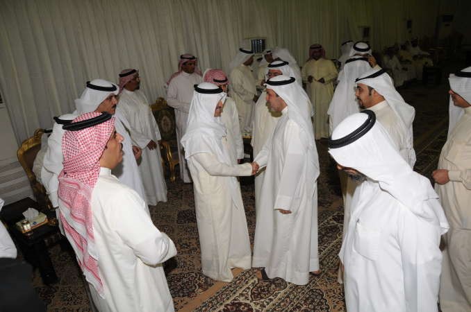 محمد طنا يستقبل ابناء الدائرة الرابعة
