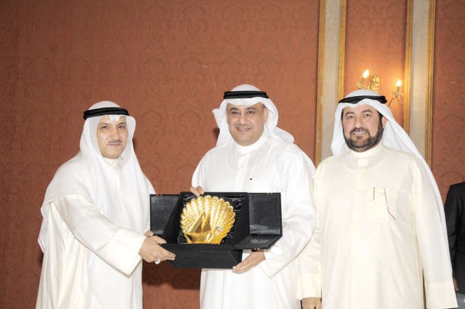 علي حسن مكرما د مطر المطيري
