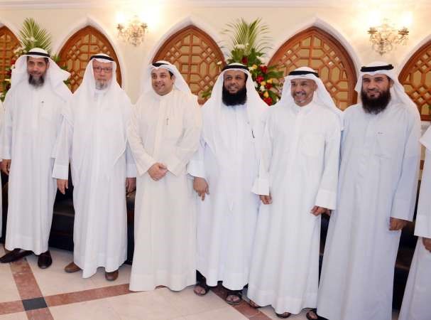 يعقوب الصانع متوسطا د عبدالرحمن الجيران وحمود الحمدان واحمد باقر