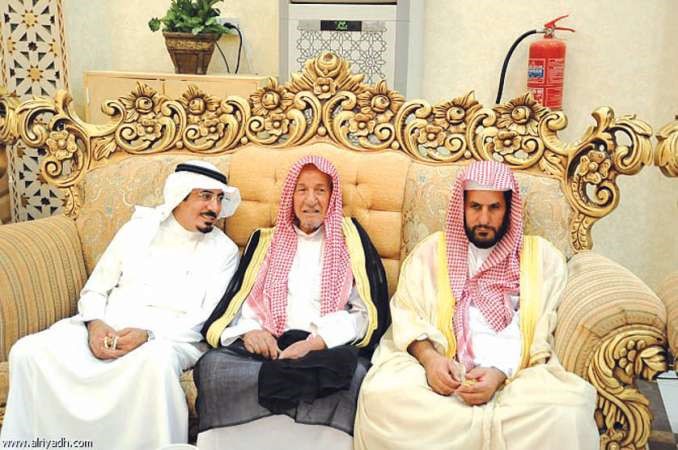 د عبدالرحمن وعبدالله وسليمان الزنيدي﻿