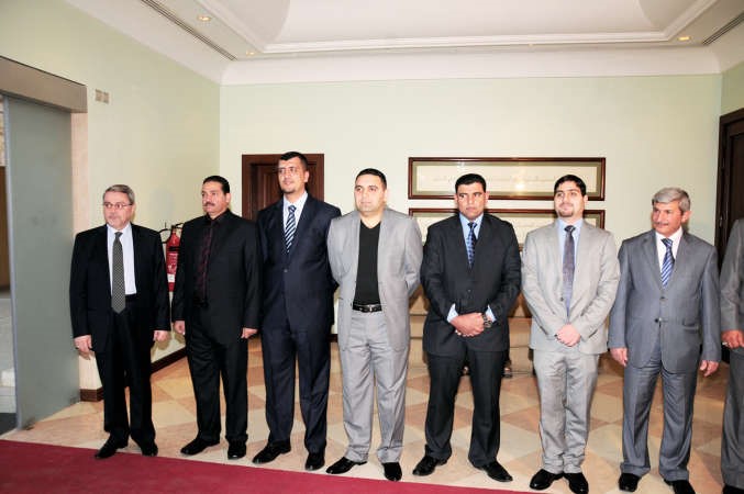 السفير العراقي مع عدد من ابناء الجالية خلال حفل الافطار﻿