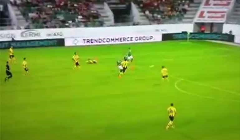 بالفيديو.. لاعب صربي يسجل "هدف القرن" وأجمل هدف عكسي على الإطلاق خطأ في مرماه 