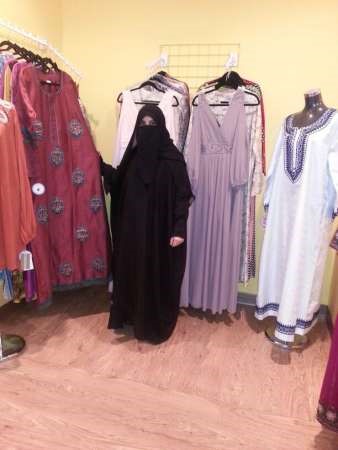 غيداء الدهيم: قررت العزلة في العشر الأواخر وإذا بابنتي تنجب وقضيت الوقت في الاهتمام بها وبرضيعها