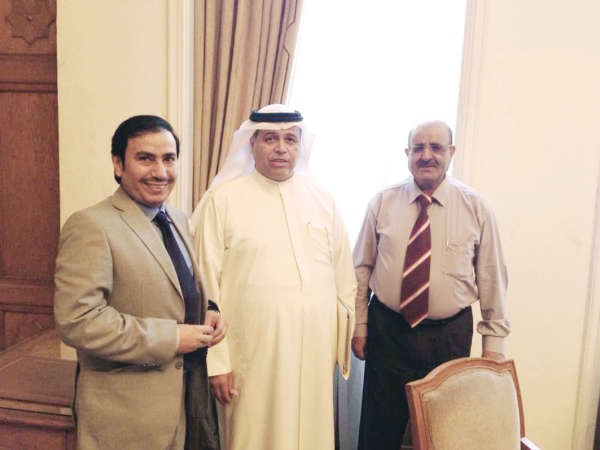 السفير عدنان الخضير والمستشار ماجد المطيرى﻿