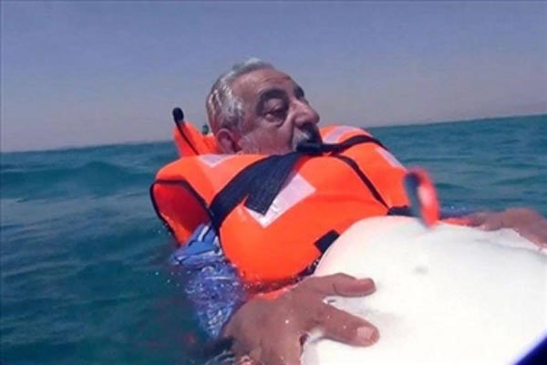 بالفيديو.. أحمد راتب يفقد أنفاسه بـ«رامز قرش البحر»