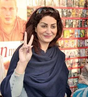وفاء عامر﻿
