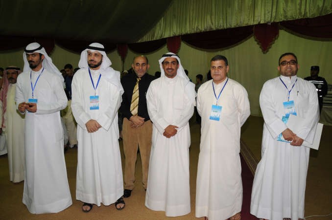 عدد من اعضاء اللجنة المنظمة