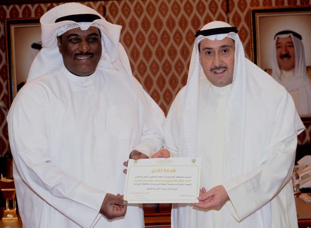 المحافظ مكرما العقيد عوض الشمري﻿