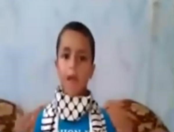 بالفيديو.. رسالة طفل فلسطيني للعالم قبل استشهاده بساعة