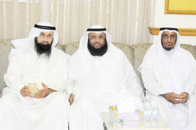 النائب حمود الحمدان مهنئا	محمد هاشم﻿