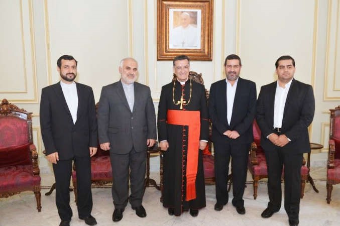 البطريرك بشارة الراعي مستقبلا السفير الايراني الجديد في لبنان محمد فتح علي في بكركي محمود الطويل﻿