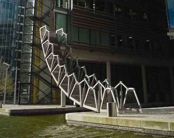 جسر رولينغ Rolling Bridge