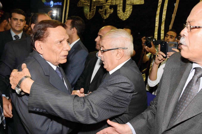 الزعيم في عزاء صديق عمره
