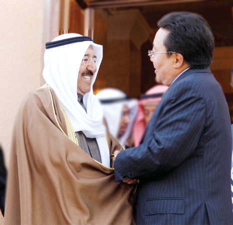 صاحب السمو الامير الشيخ صباح الاحمد خلال لقائه الرئيس المنغولي تساخيا البجدورج
