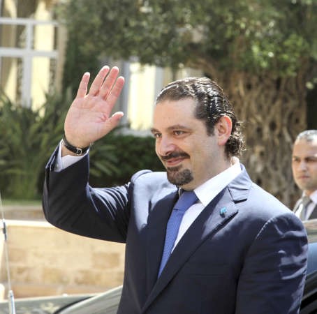 رئيس الحكومة السابق سعد الحريري لدى وصوله الى السراي الحكومي امس محمود الطويل