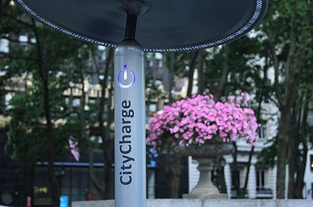 بالصور.. CityCharge.. لاسترخاء وشحن الهاتف على الطريق