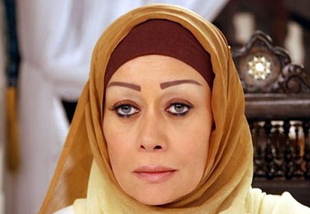 بالفيديو.. هالة فاخر: ارتديت الحجاب خجلا من بناتي