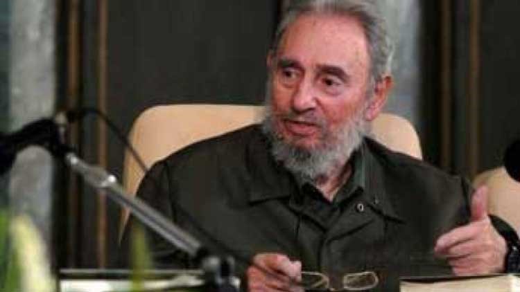 فيديل كاسترو يوقع بيانا "للدفاع عن فلسطين" ويصف إسرائيل ب"الفاشية"