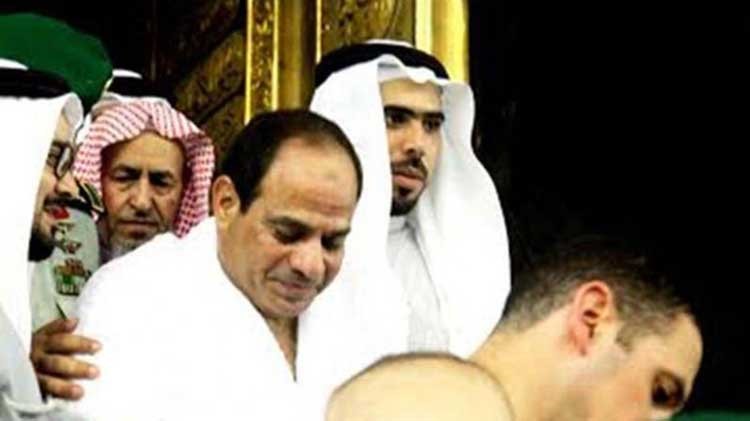 بالفيديو والصور .. الرئيس المصري عبد الفتاح السيسي أثناء أدائه مناسك العمرة