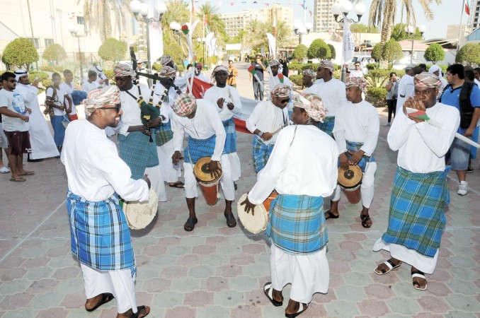فقرة لاحدى الفرق المشاركة