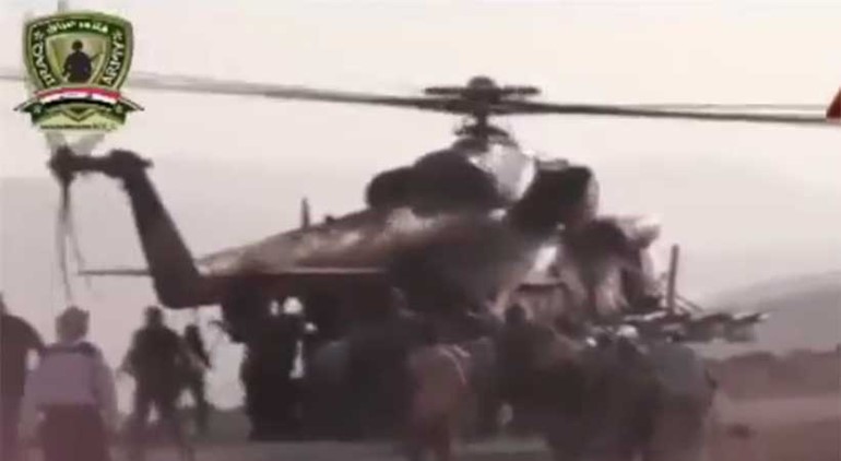بالفيديو.. لحظة سقوط طوافة نائبة عراقية فوق سنجار أثناء مساعدة النازحين 