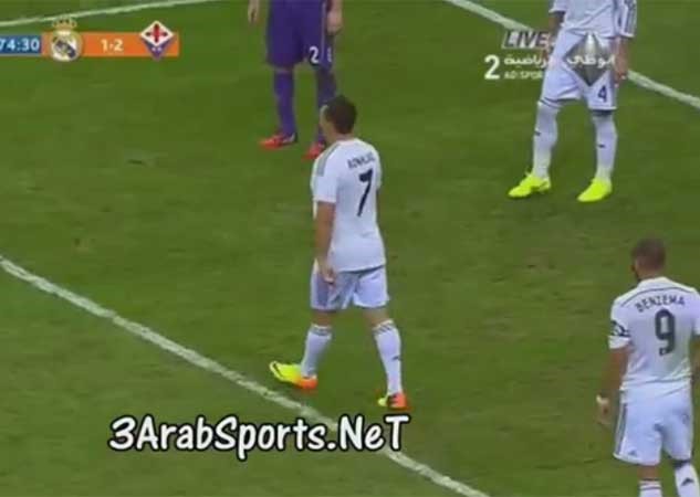 بالفيديو.. مشجع يخدع لاعبي ريـال مدريد ويلعب معهم بقميص رونالدو