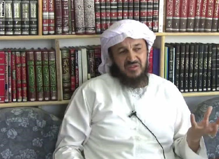 المقدسي مهاجماً داعش: أنتم قتلة وذباحون كرّهتم الناس بالدولة الإسلامية والخلافة وداعش : سبق ان دافعت عن قطع الرؤوس وحز الرقاب