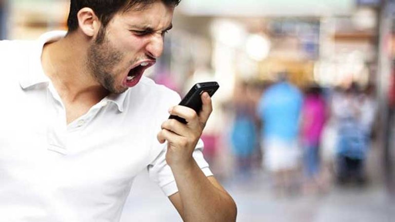 وداعاً لمشاكل البطارية: اشحن هاتفك بالصراخ عليه