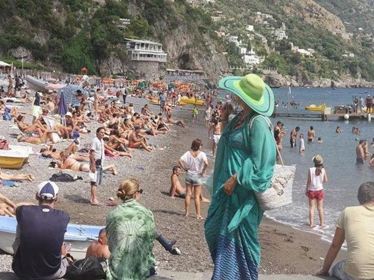 بالصور.. أحلام بين إيطاليا واليونان