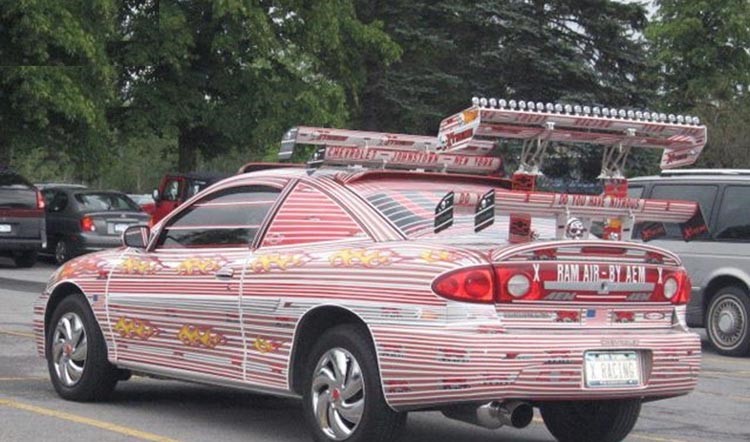 بالصور .. تعرف على أغرب السيارات في العالم