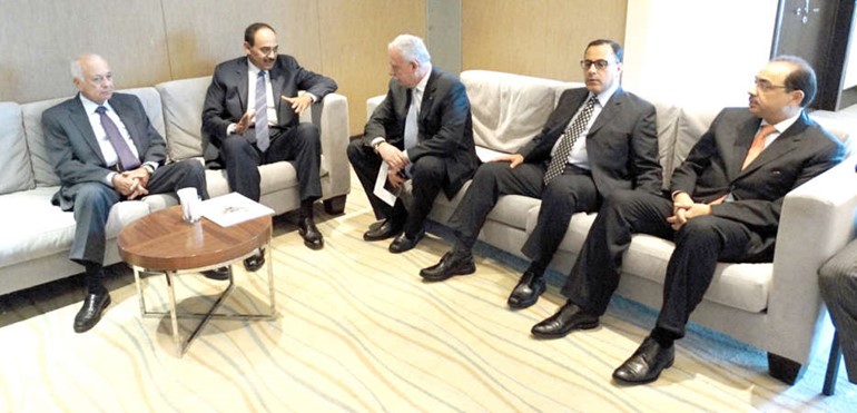 الشيخ صباح الخالد خلال الاجتماع التنسيقي العربي﻿