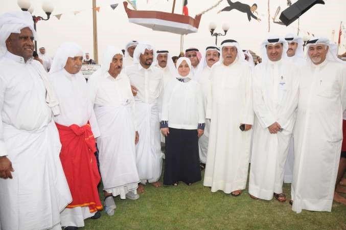  هند الصبيح والنواخذة خليفة الراشد وعبدالرحمن المناعي واللواء فهد الفهد واحمد الغانم وخالد الفودري وعدد من الحضور﻿