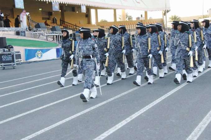 التجنيد الالزامي للنساء سيكسبهن الخبرة والقدرة على التصرف وقت الازمات