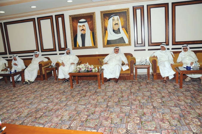الفريق ثابت المهنا خلال اللقاء﻿