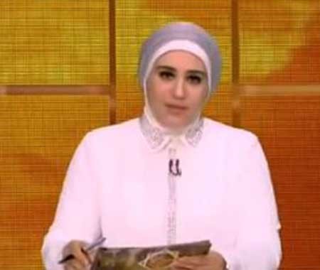 بالفيديو.. متصلة تعترف بخيانة زوجها في برنامج ديني على الهواء